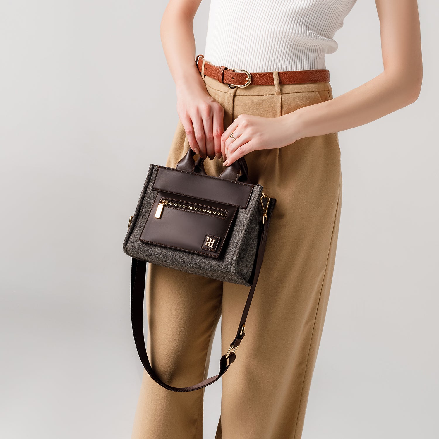 Velia S Tote Felt