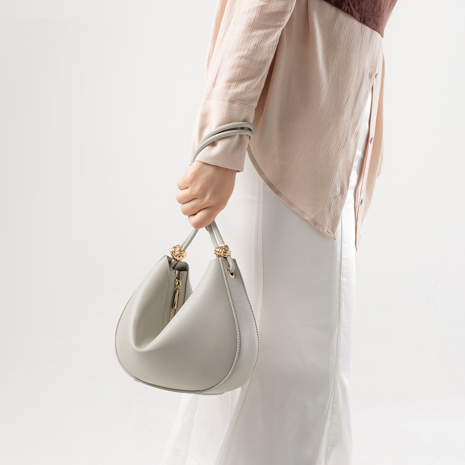 Vaundy Patent Leather Shoulder Bag バッグ 商品詳細ページ | Vaundy ONLINE STORE | 【VAWS ONLINE limited